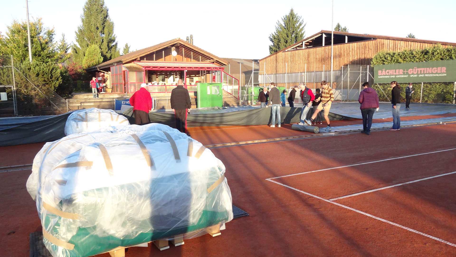 Erster Hallenaufbau 4. - 6. Oktober 2017